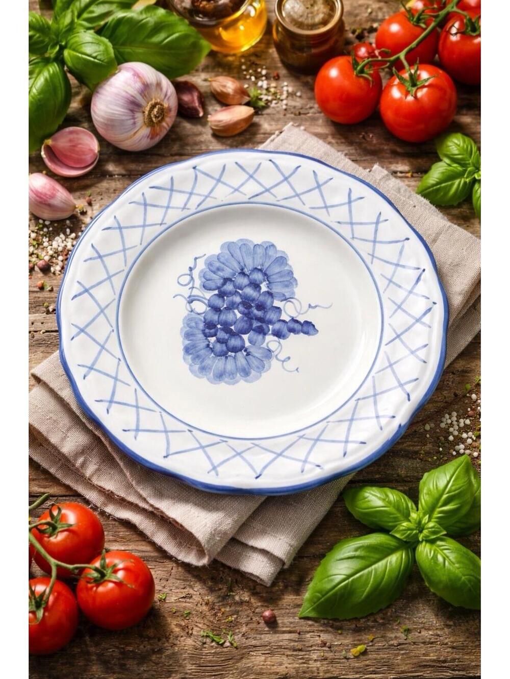 Brunelli Italy 1980s Blue Grape Majolica Hand-Painted Luncheon Plate, 8.5”